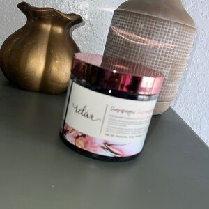 relax champagne charcoal scrub